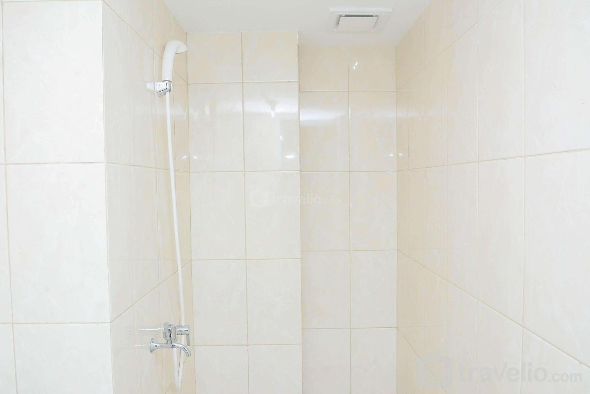 Apartemen And Relax 2br Springlake Summarecon By Travelio *